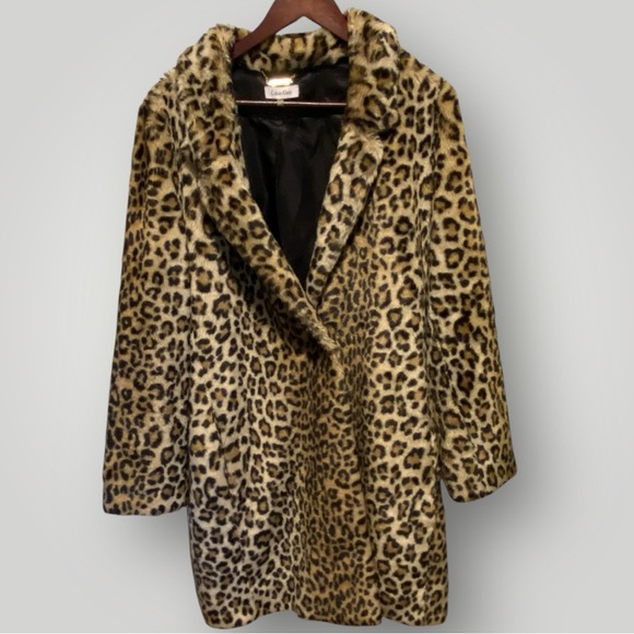 Calvin Klein Vintage Leopard Faux Fur Statement Coat - Picture 3 of 7